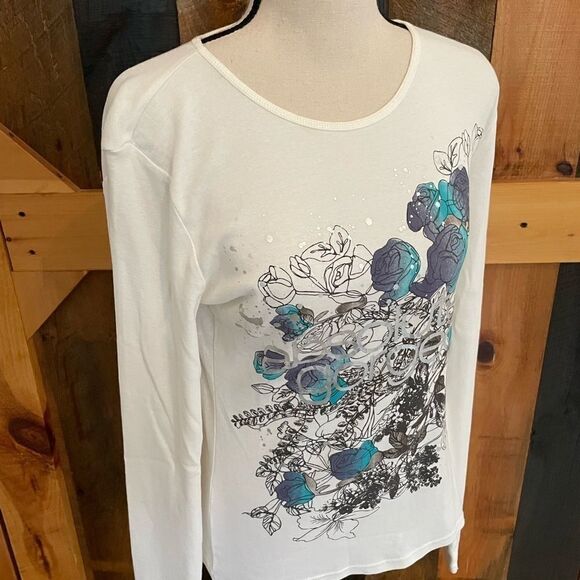 S Oliver long sleeved graphic design tee, says absolutely gorgeous , size XL - Picture 5 of 6